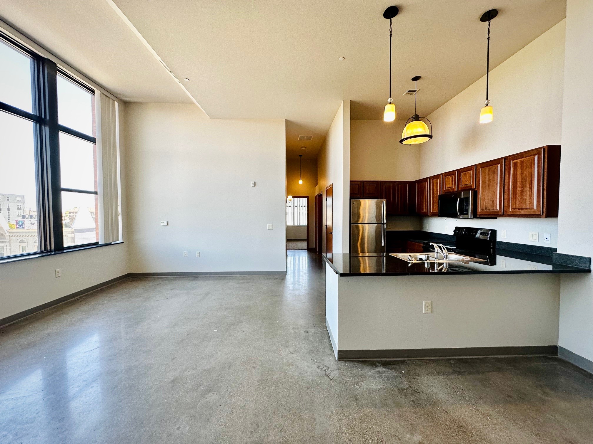 611 West National Avenue - 304