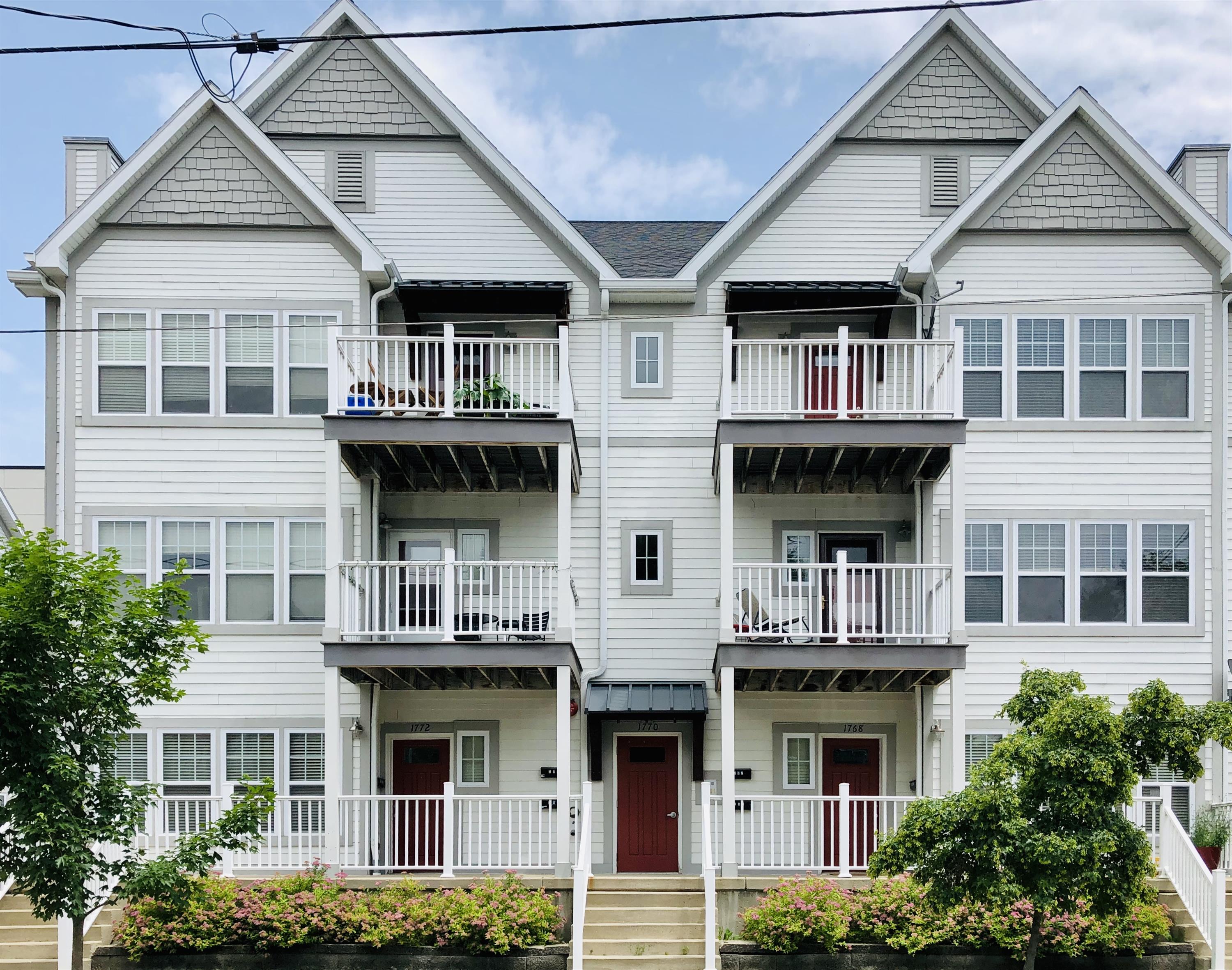 1808 N. Warren Avenue - 202